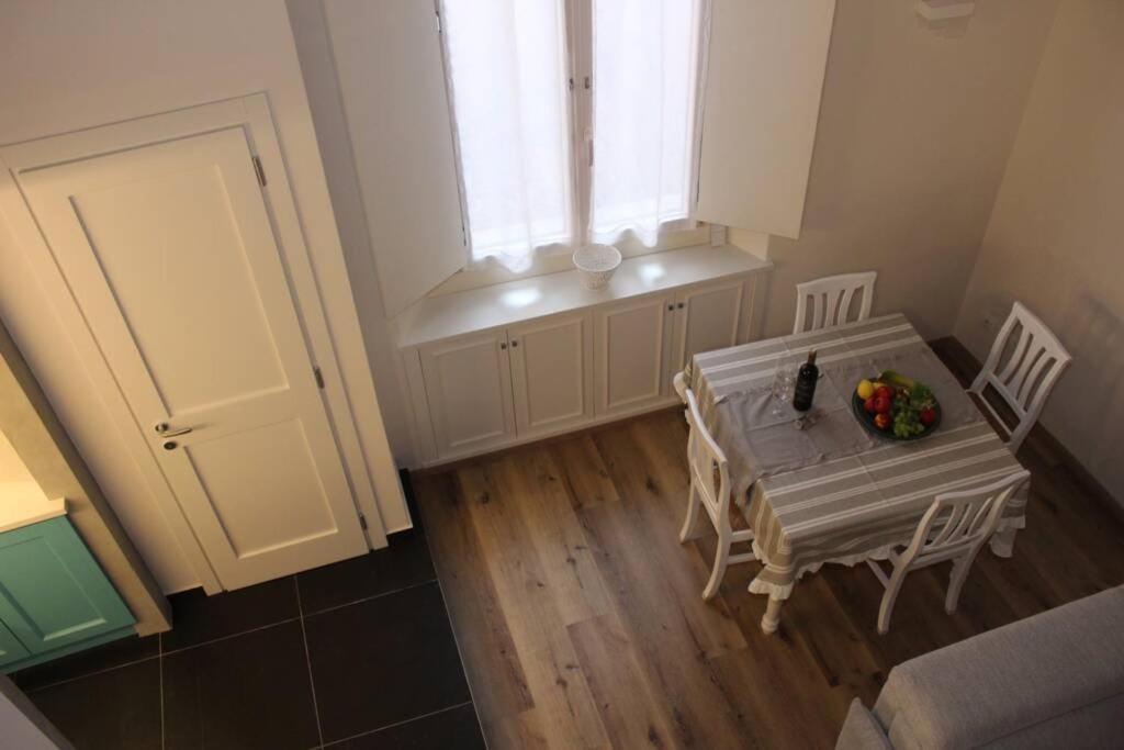 Art Apartment Santa Croce Suite Florenz Exterior foto