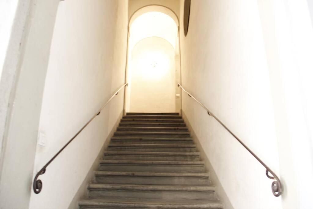 Art Apartment Santa Croce Suite Florenz Exterior foto